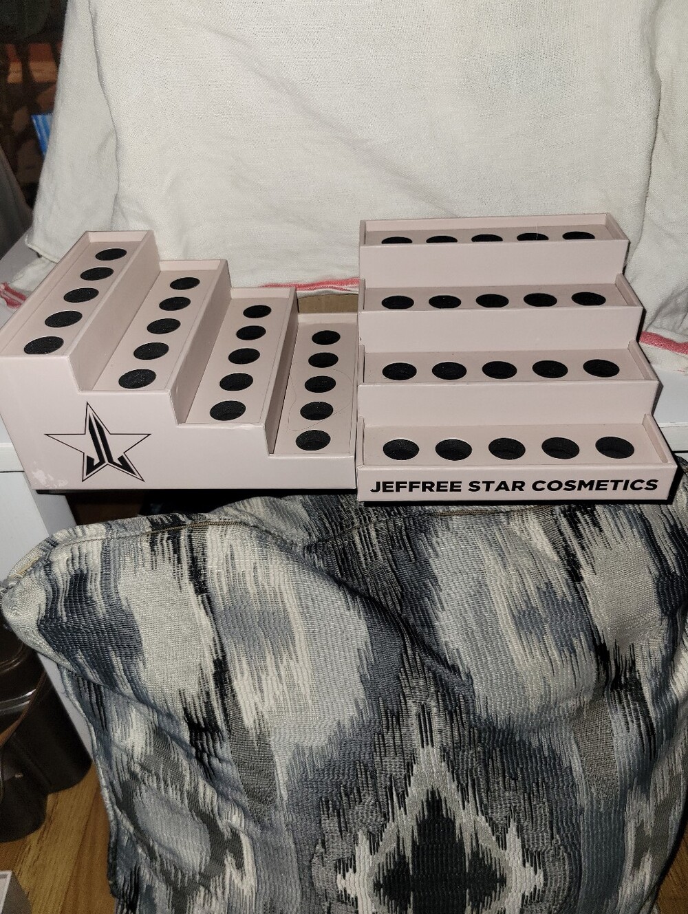 JSC Lipstick Holders